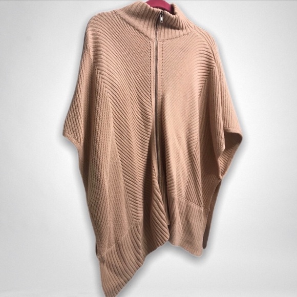 Please see new listing - Picture 4 of 11